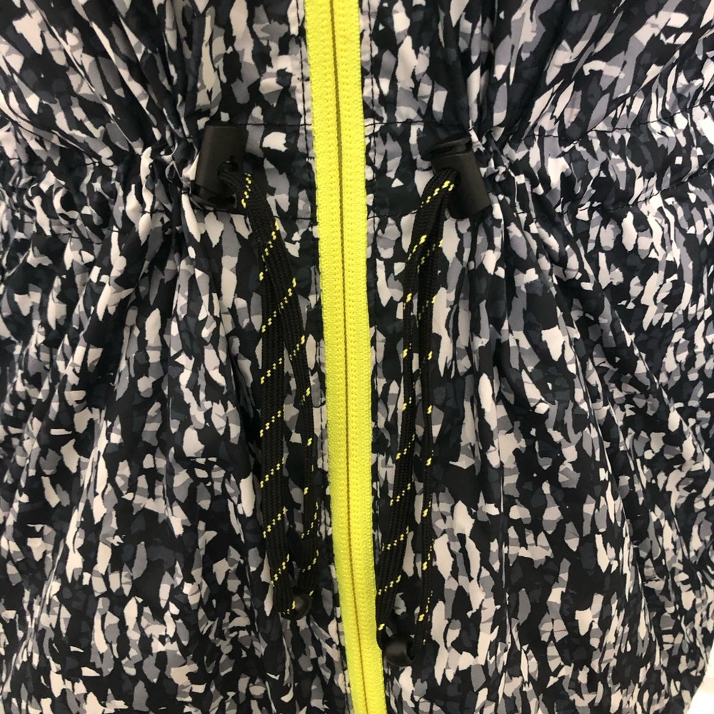 Fabletics Sienna Windbreaker Jacket - image 6